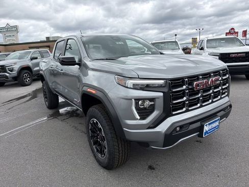 New 2026 GMC Canyon AT4 AWD/4WD image 3