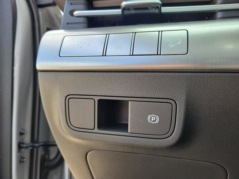 New 2026 Hyundai Kona SEL Premium image 6