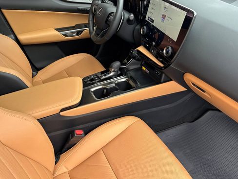 Used 2026 Lexus NX 350h Luxury w/ Accessory Package (Z1) FWD image 13