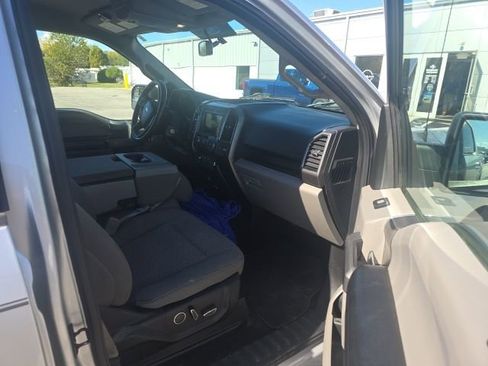 Used 2018 Ford F150 XLT w/ Equipment Group 302A Luxury image 10