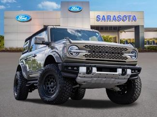 Used 2025 Ford Bronco Outer Banks AWD/4WD video 1