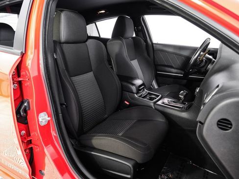 Used 2022 Dodge Charger R/T w/ Performance Handling Group RWD image 32