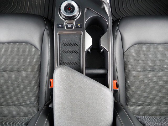 Used 2024 Kia EV6 Light Long Range RWD image 23