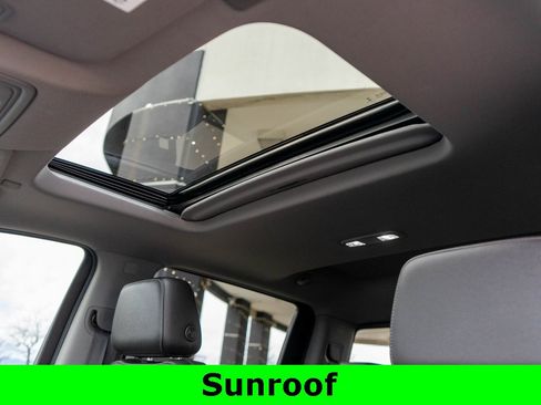 Used 2019 GMC Sierra 1500 SLT w/ SLT Premium Plus Package image 12