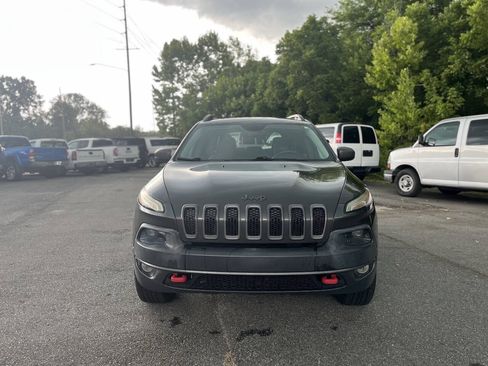 Used 2014 Jeep Cherokee Trailhawk w/ Comfort/Convenience Group AWD/4WD image 5