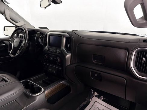 Used 2019 Chevrolet Silverado 1500 RST image 25