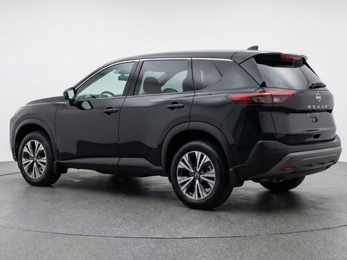 Used 2025 Nissan Rogue SV AWD/4WD image 6