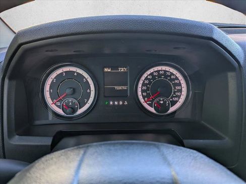 Used 2021 RAM 1500 Classic SLT image 11