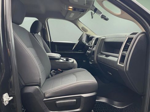 Used 2019 RAM 1500 Express w/ Express Value Package image 20