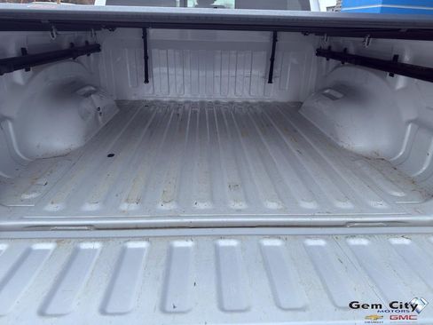 Used 2023 RAM 1500 Limited w/ Bed Utility Group image 8