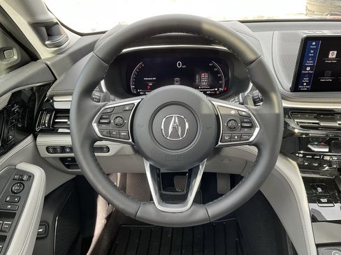 New 2026 Acura MDX w/ Advance Package image 9
