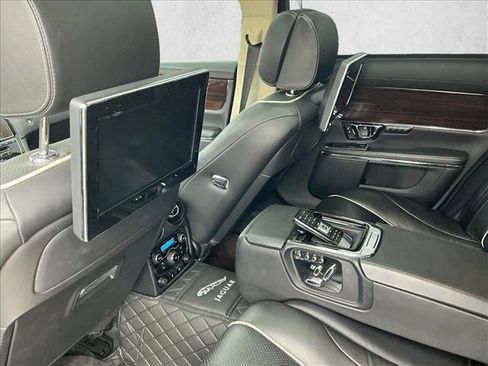 Used 2015 Jaguar XJ L Portfolio AWD/4WD image 14