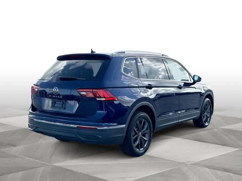 Certified 2023 Volkswagen Tiguan SE FWD image 8