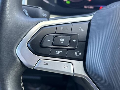 Used 2023 Volkswagen Atlas Cross Sport SE w/ Panoramic Sunroof Package AWD/4WD image 23