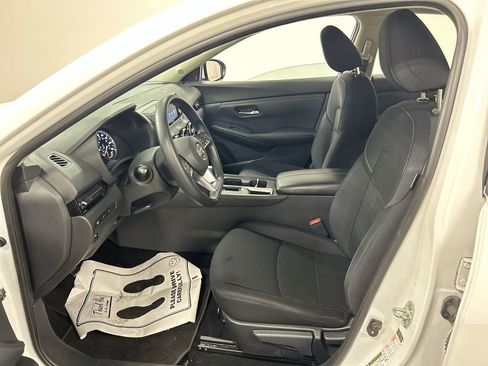 Used 2020 Nissan Sentra S image 9