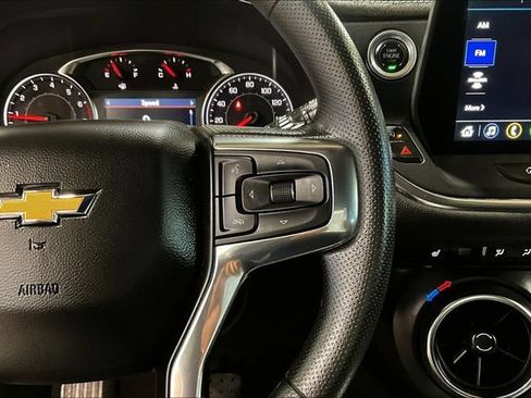 Certified 2024 Chevrolet Blazer LT w/ Convenience Package FWD image 11