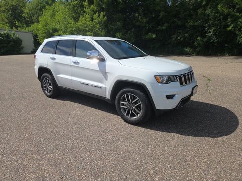 Used 2022 Jeep Grand Cherokee Limited AWD/4WD image 19