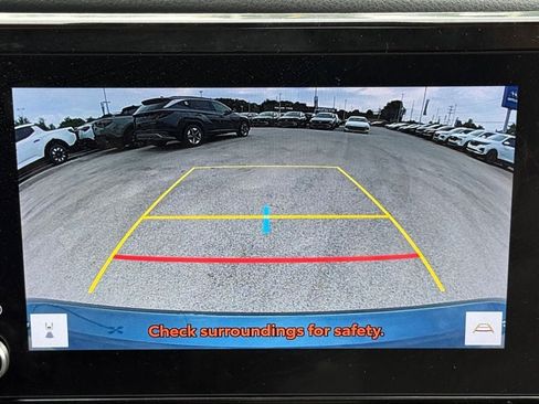 Used 2025 Toyota Camry LE FWD image 28