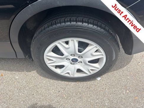 Used 2016 Ford Escape S FWD image 17