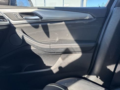 Used 2023 BMW X4 xDrive30i w/ Premium Package AWD/4WD image 19