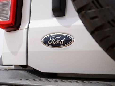 Used 2024 Ford Bronco Black Diamond AWD/4WD image 10