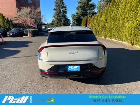 Used 2022 Kia EV6 Wind w/ Wind Technology Package image 7
