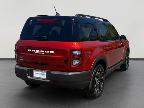 Used 2024 Ford Bronco Sport Outer Banks w/ Tech Package AWD/4WD image 5