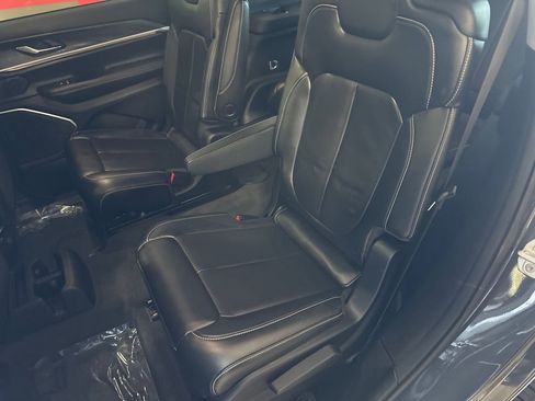 Used 2021 Jeep Grand Cherokee L Limited w/ Trailer Tow Package image 98