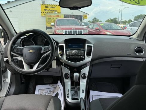 Used 2012 Chevrolet Cruze Eco FWD image 11