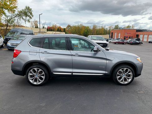 Used 2016 BMW X3 xDrive28i AWD/4WD image 18