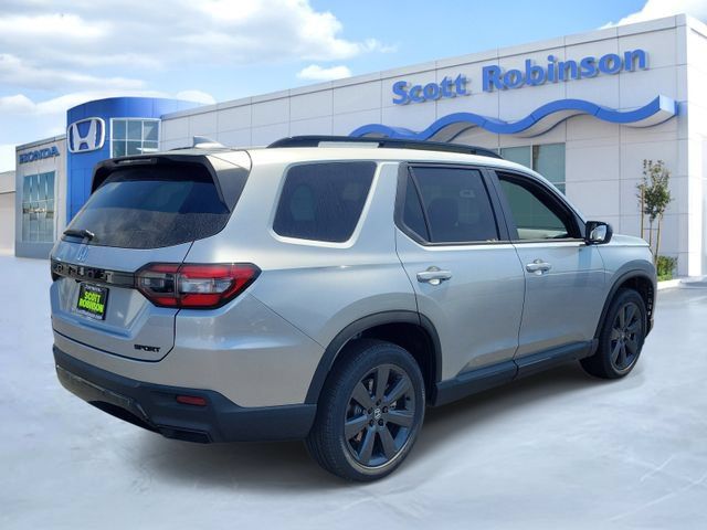 New 2026 Honda Pilot Sport image 4