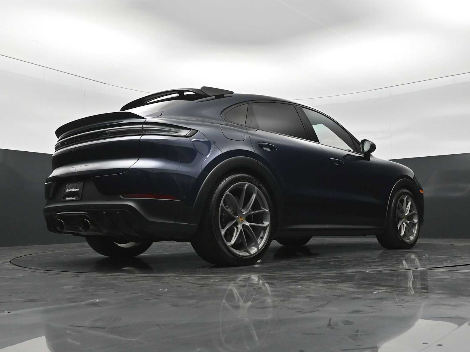 Certified 2024 Porsche Cayenne Turbo GT AWD/4WD image 43