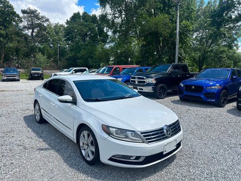 Used 2013 Volkswagen CC Sport FWD image 3
