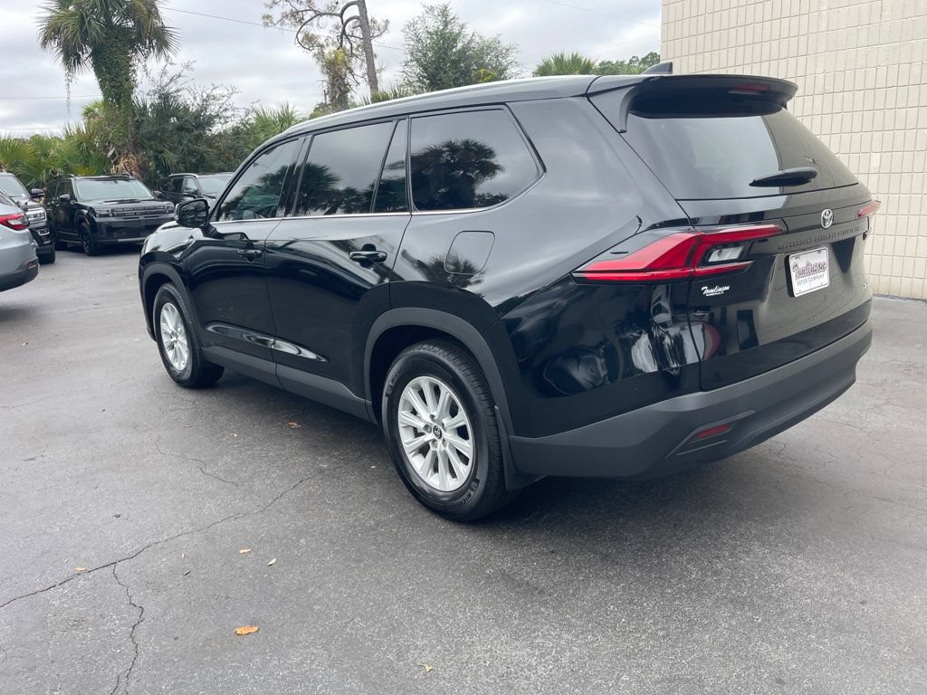 Used 2026 Toyota Grand Highlander FWD image 3