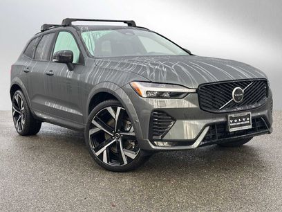 New 2026 Volvo XC60 B5 Ultra w/ Climate Package PRO