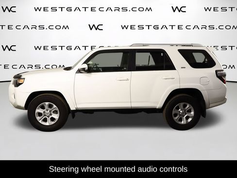 Used 2016 Toyota 4Runner SR5 RWD image 5
