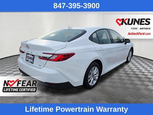 Used 2026 Toyota Camry LE FWD image 7