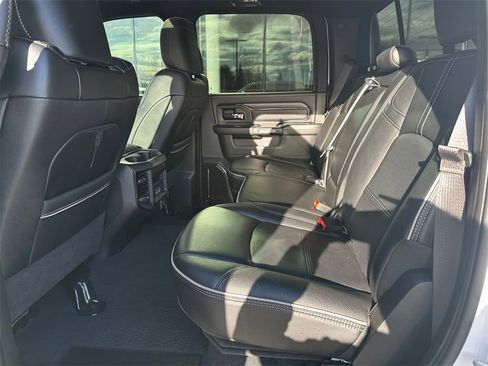 Used 2022 RAM 3500 Limited image 17