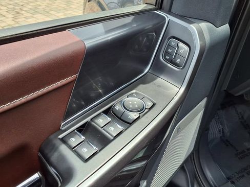 Used 2023 Ford F150 Lariat AWD/4WD image 15