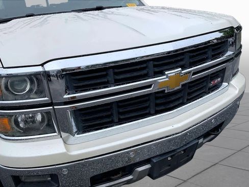 Used 2014 Chevrolet Silverado 1500 LTZ Z71 w/ LTZ Plus Package AWD/4WD image 28