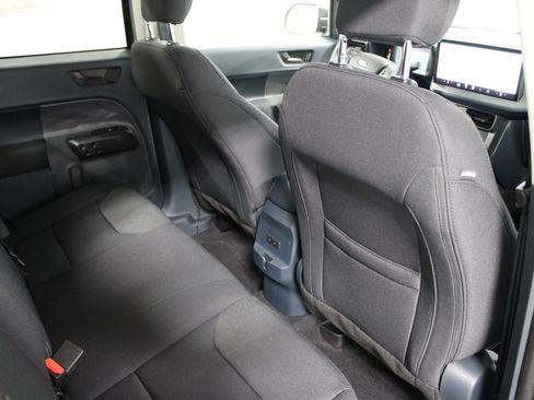 New 2026 Ford Maverick XL image 30