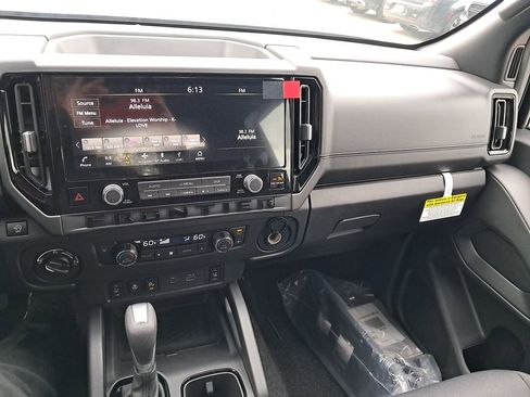 New 2026 Nissan Frontier SV w/ All-Weather Content Package AWD/4WD image 20