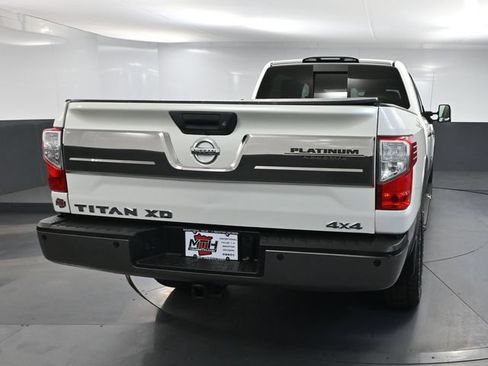 Used 2017 Nissan Titan Platinum Reserve AWD/4WD image 6