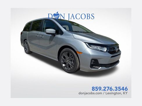 New 2026 Honda Odyssey Touring image 1