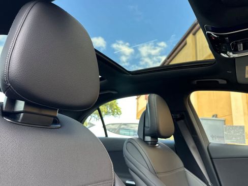 New 2025 Mercedes-Benz C 300 4MATIC Sedan image 15