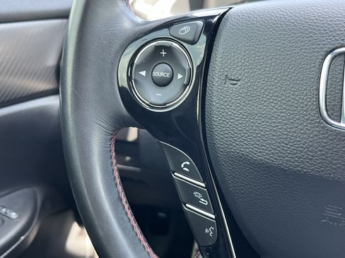 Used 2017 Honda Accord Sport Special Edition image 21