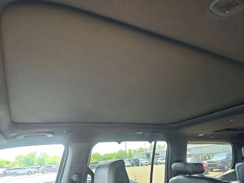 Used 2024 Jeep Wagoneer Series II w/ Convenience Group I AWD/4WD image 18