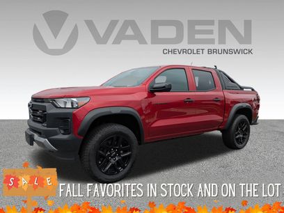 New 2025 Chevrolet Colorado Trail Boss w/ Midnight Edition