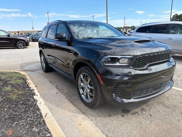 Used 2026 Dodge Durango GT AWD/4WD image 1