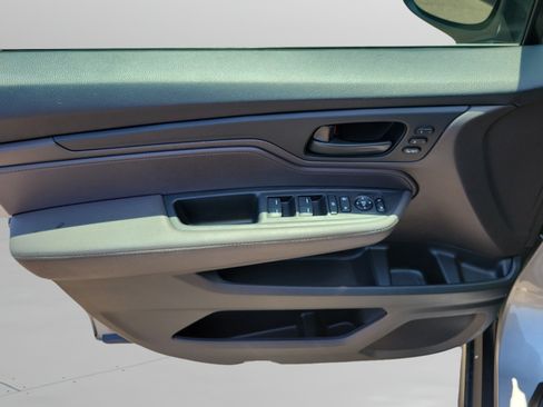 Used 2022 Honda Odyssey EX-L image 23